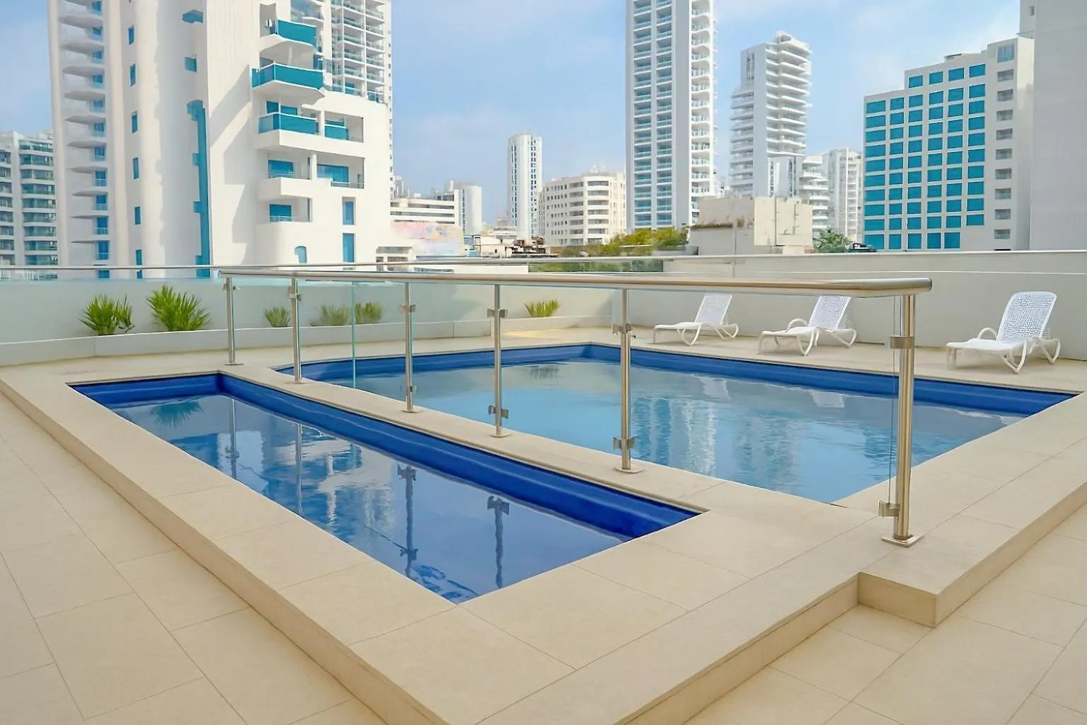 Descanso Familiar Con Piscina Y Playa location